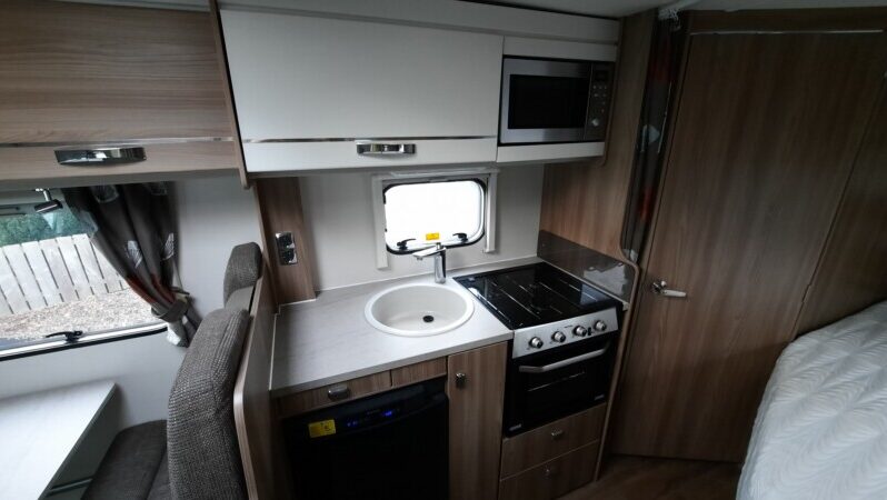2016 Swift Escape 664 full
