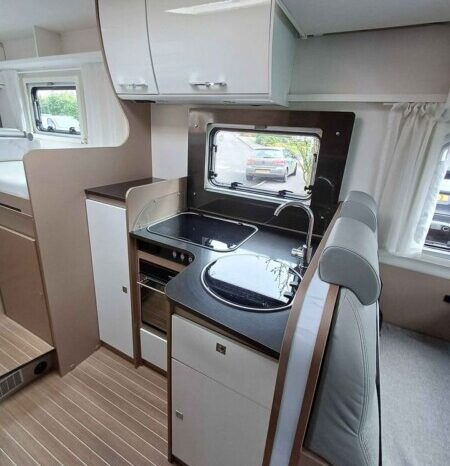 2020 Hymer Etrusco T6900SB Fixed Singles full