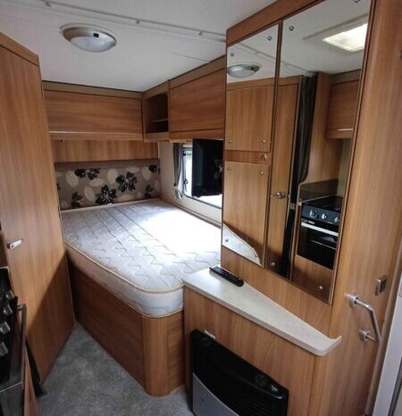 Swift Escape 664 full