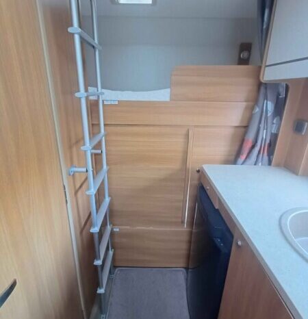 Swift Escape 696 full