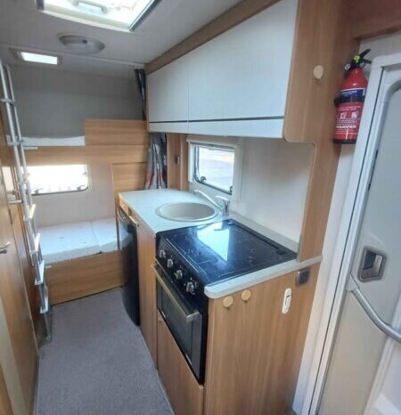 Swift Escape 696 full