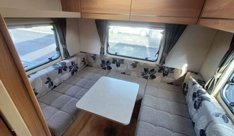Swift Escape 686 full