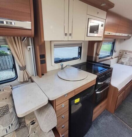 Elddis Majestic 285 full