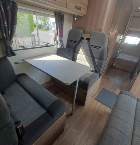 Swift Distinction 696 3500kgs full
