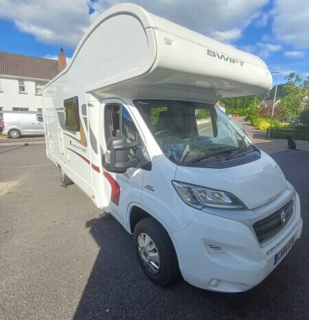 Swift Distinction 696 3500kgs full