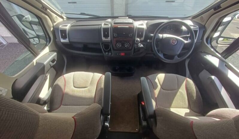 Swift Distinction 696 3500kgs full