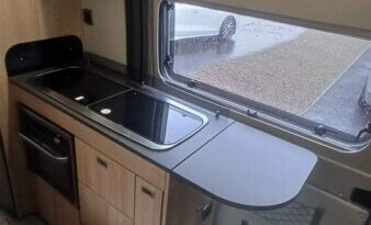 Autotrail V-Line 680s full