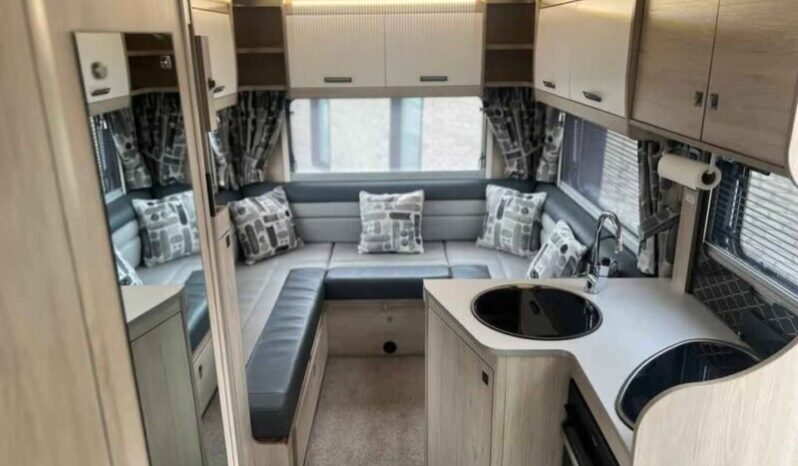 Auto-Trail F68 full