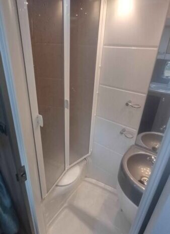 NI owned Automatic Swift Esprit 496 full