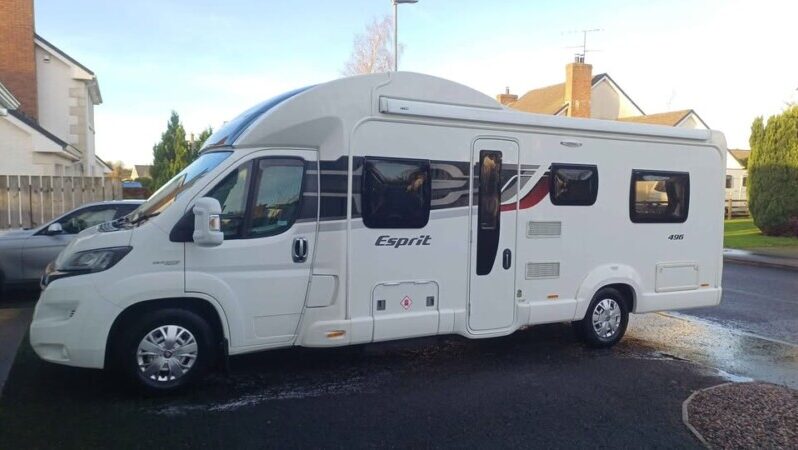 NI owned Automatic Swift Esprit 496 full