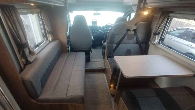NI owned Automatic Swift Esprit 496 full