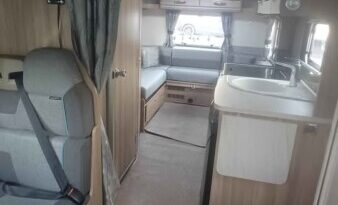 NI owned Automatic Swift Esprit 496 full