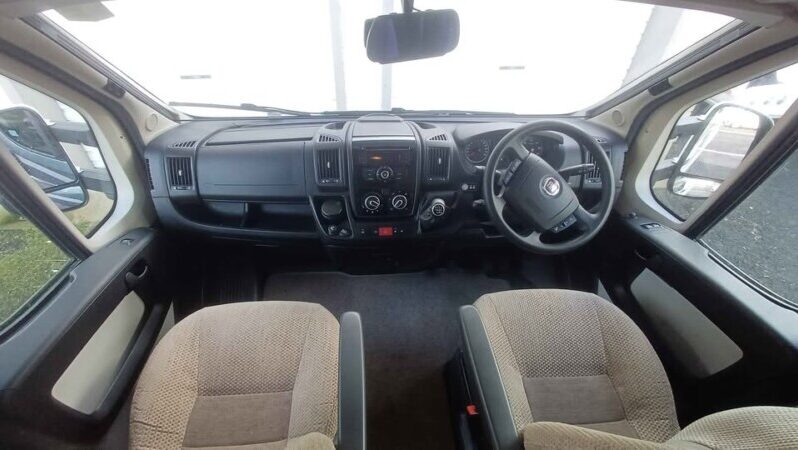 Swift Lifestyle 686 full