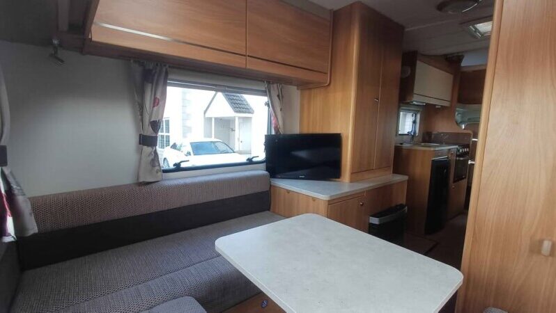 Swift Lifestyle 686 full