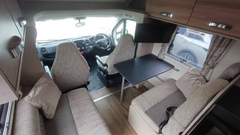 Automatic Swift 464 Black Edition full
