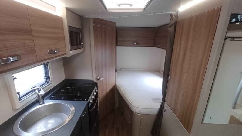 Automatic Swift 464 Black Edition full