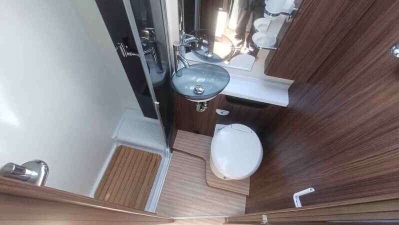 NI Owned Benimar Mileo 282 full