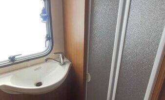 NI Registered Auto-Trail Imala 734 full