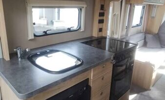 NI Owned Elddis Signature 196 full