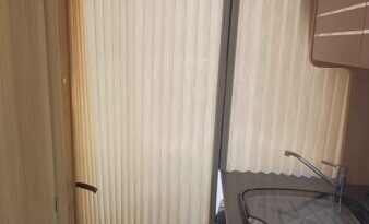 NI Owned Elddis Signature 196 full