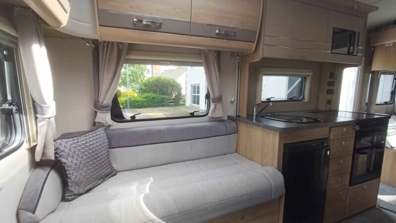 NI Owned Elddis Signature 196 full