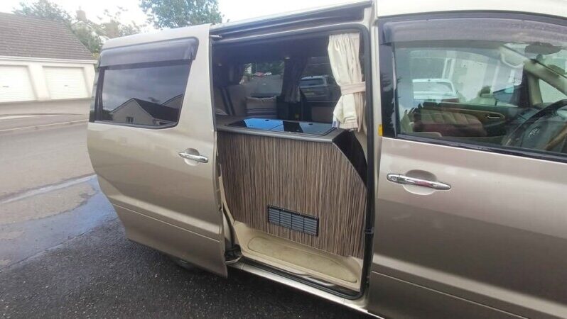 Toyota Alphard Micro Camper full