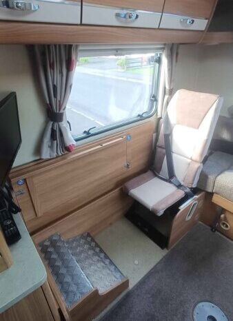 NI Owned Swift Sundance 584PR full