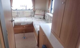 Swift Escape 686 full